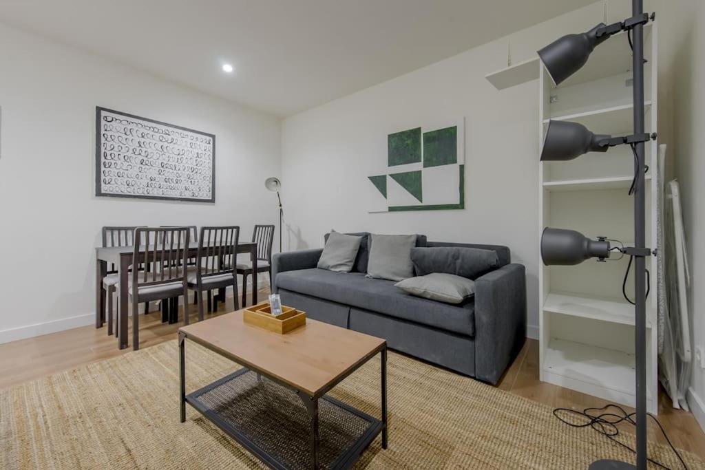 Cozy Apt Para 6Pax A Escasos Metros Del Retiro Madrid Buitenkant foto