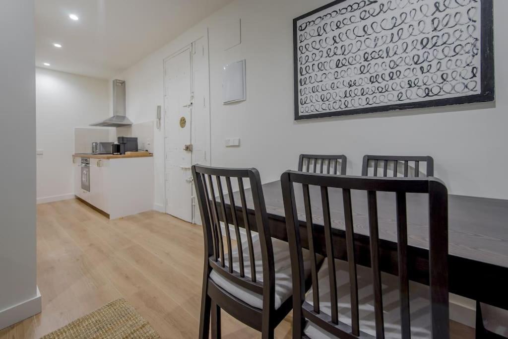 Cozy Apt Para 6Pax A Escasos Metros Del Retiro Madrid Buitenkant foto